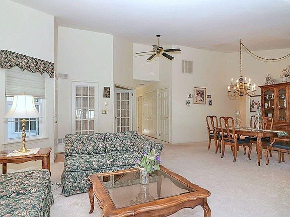 4th image of 1066A Buckingham Dr