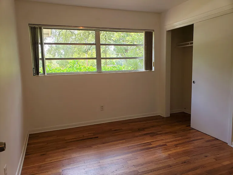 1226 Brandt Dr — Photo 13