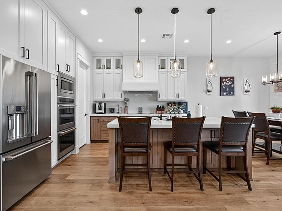 5th image of 2991 E Rill Dr