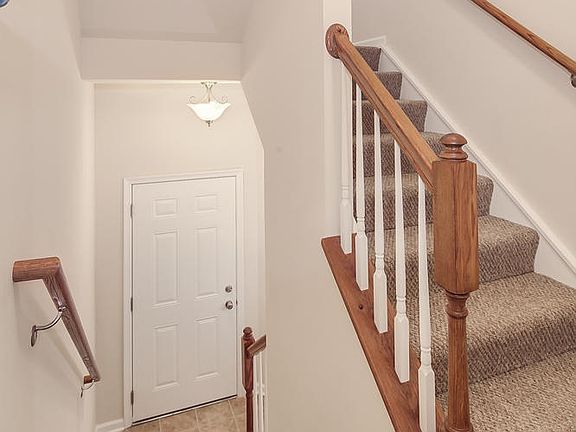 3rd image of 1308 Cheswick Ln