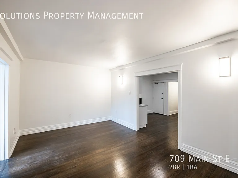 709 Main St E #7 — Photo 13