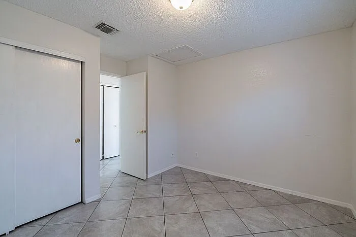 2434 N Palo Hacha Dr — Photo 19