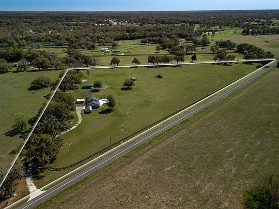 2nd image of 15157 NW 112th Place Rd