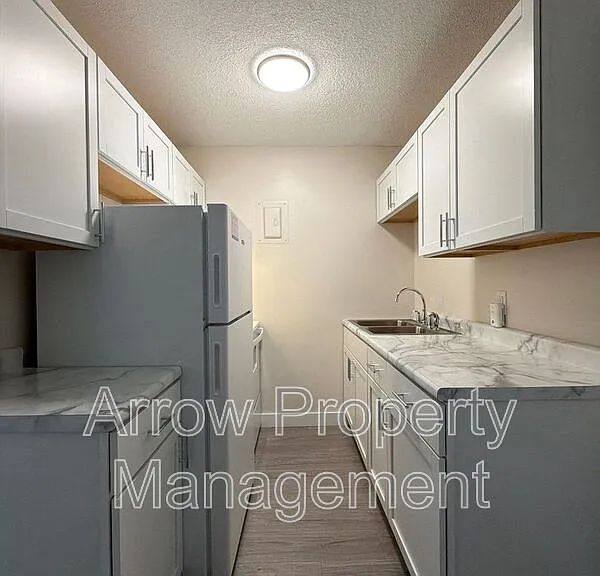 1315 F St #2 — Photo 1