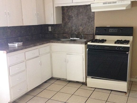 4th image of 2719 N Boulder Ave