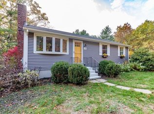 125 Flavell Rd, Groton, MA 01450