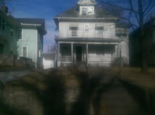 1934 F St APT 5, Lincoln, NE 68510