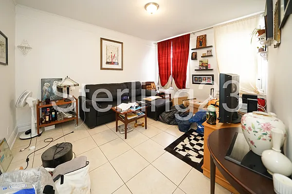 Rented by Sterling Realty Solution Inc | media 1