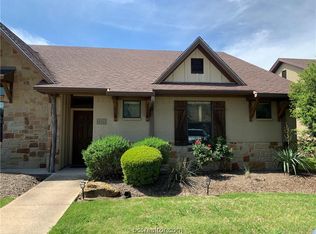 3329 Lieutenant Ave, College Station, TX 77845