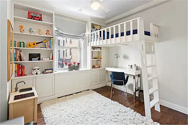 Sold by Engel & Völkers New York City