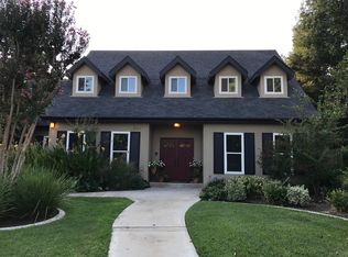 4263 N College Ave, Fresno, CA 93704