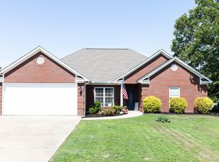 61 McKenzie Dr, Columbus, MS 39705