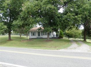 1083 Early James Rd, Lexington, NC 27295