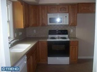 25 Cedar Hill Rd, Chalfont, PA 18914