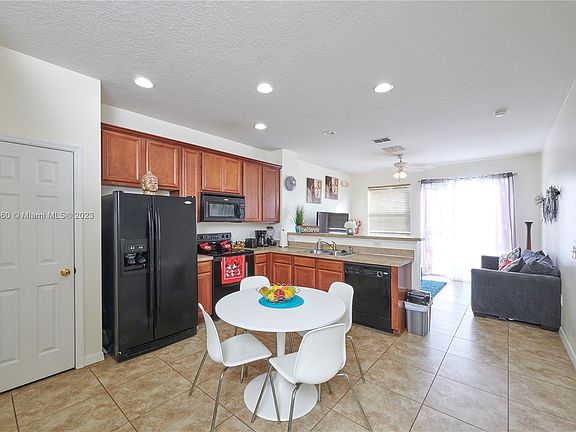 2nd image of 7612 Long Island Dr #7612