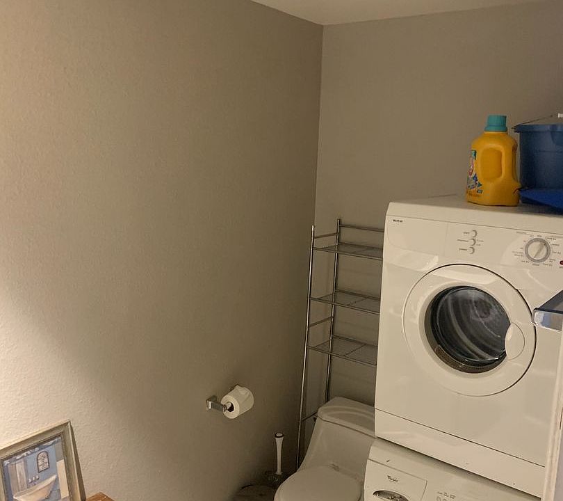1st image of 450 Elm Dr Unit 106