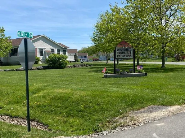 14 Hunter Drive, Hermon, ME 04401