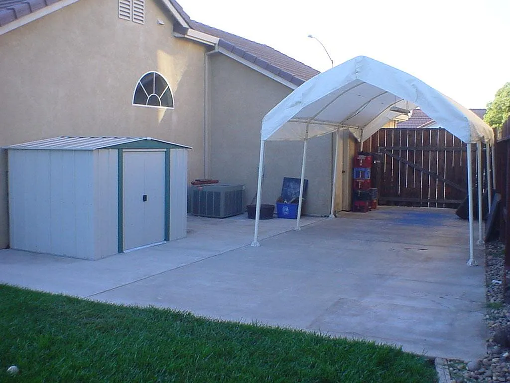 3 bed, 1200 sqft, $2,450 — Photo 3