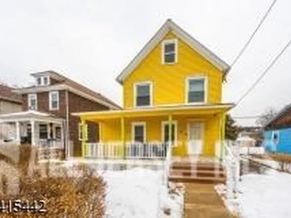 88 Woodbridge Ave, Sewaren, NJ 07077