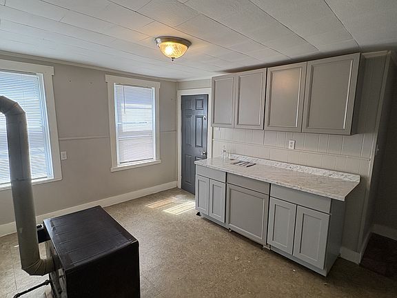 3rd image of 88 Linden St #1S