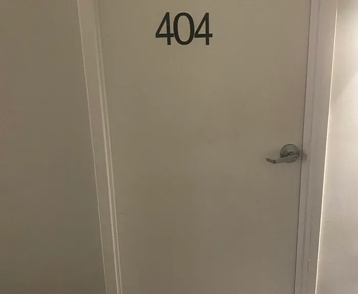 810 Plum St #404 — Photo 14