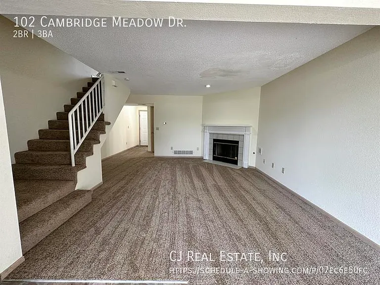 102 Cambridge Meadows Ln — Photo 3