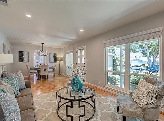 4th image of 553 N Baywood Ave