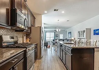 6031 Akin Cir — Photo 4