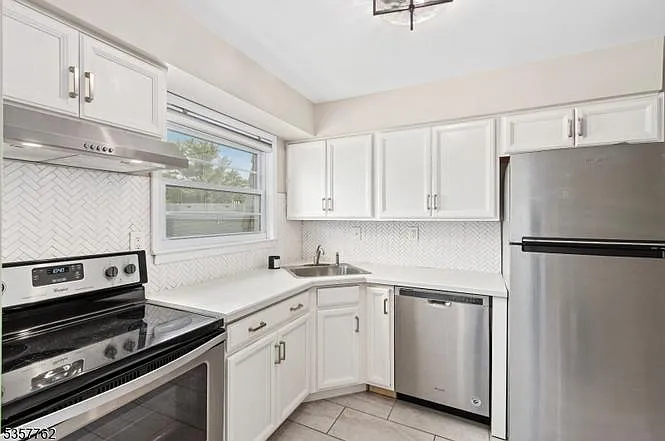 34 Deanna Dr #96 — Photo 9