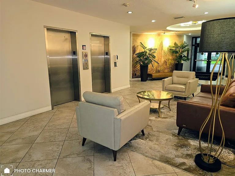 1350 River Reach Dr — Photo 17