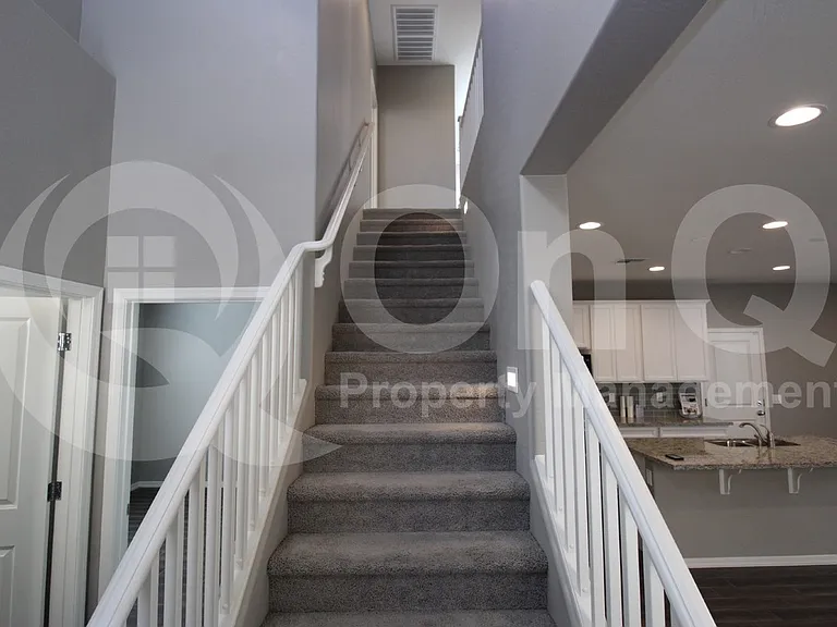 17222 N 9th Pl — Photo 10