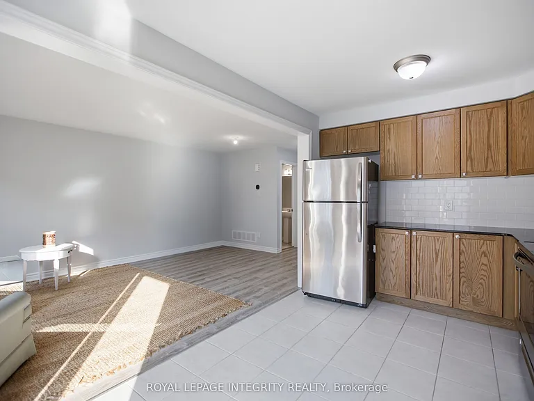 2235 Watercolours Way — Photo 7