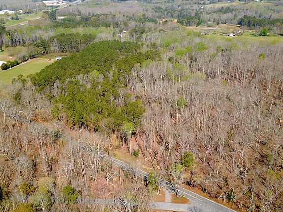 4th image of 900 Simpson Rd