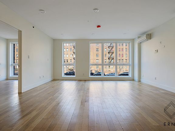 4th image of 200 Linden Blvd #22C