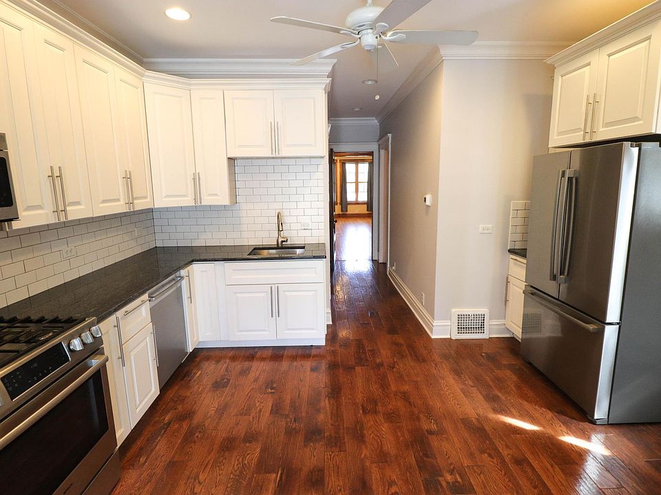 1st image of 3816 N Christiana Ave #1