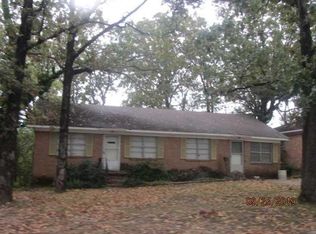 7424 Illinois St, Little Rock, AR 72207