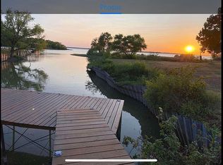 554 Briggs Blvd, East Tawakoni, TX 75472