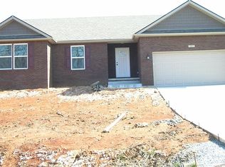203 Roswell Dr, Elizabethtown, KY 42701
