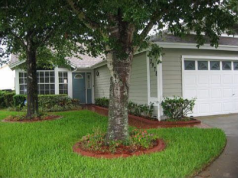 2978 Falling Tree Circle, Orlando, Florida 32837