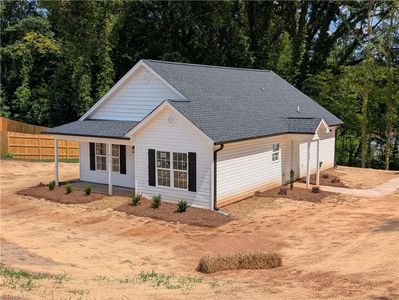 912 Burton St, Eden, NC, 27288