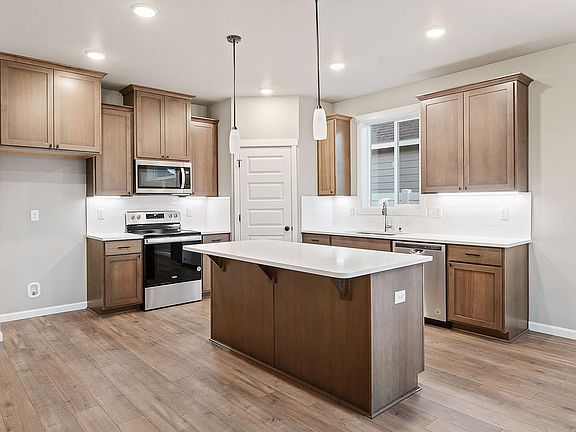 2nd image of 4744 W Wren St