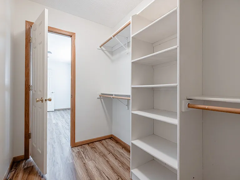 410 W Todd Cir — Photo 17