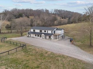 1355 Mitchell Rd, Pulaski, TN 38478