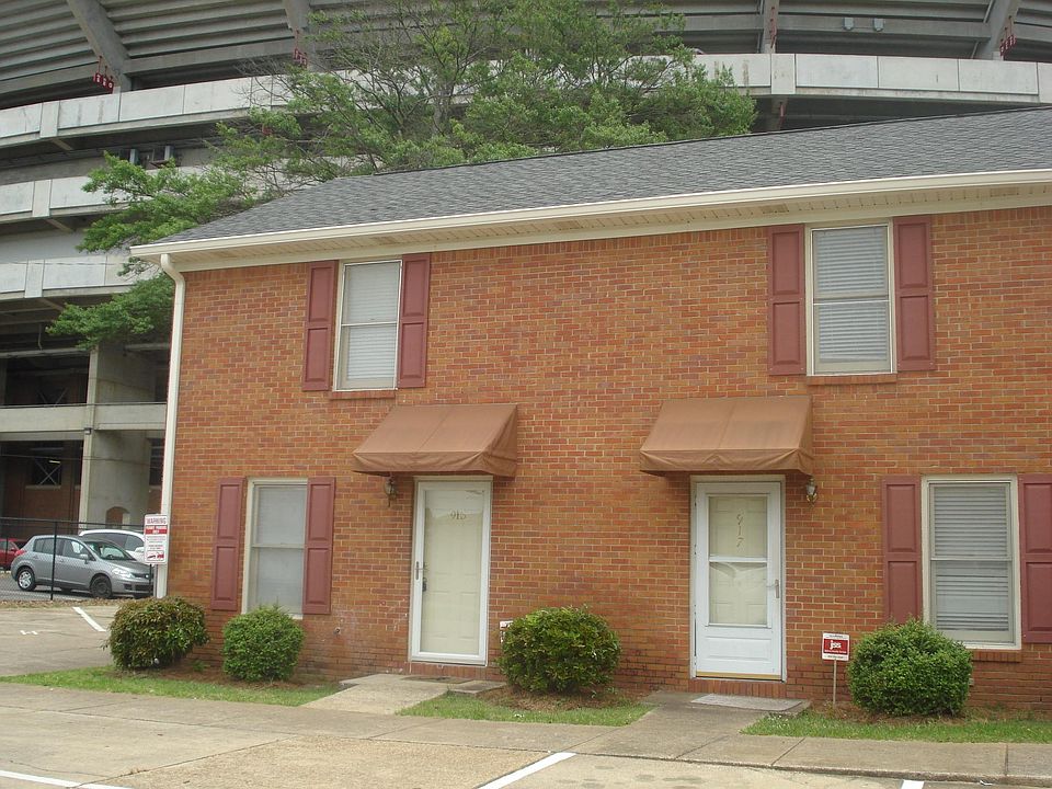 1st image of 917 11th Ave