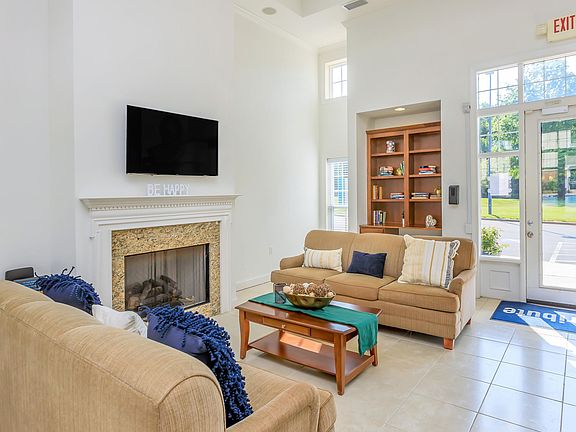 4th image of 417 Bushmill Dr #151-103