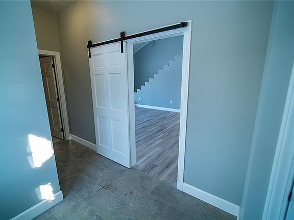 2nd image of 33493 Irish Ave