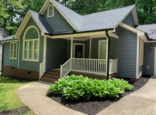 8921 New Windsor Pl, Raleigh, NC 27603