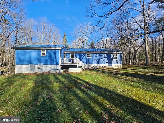 5th image of 1104 Green Glade Rd