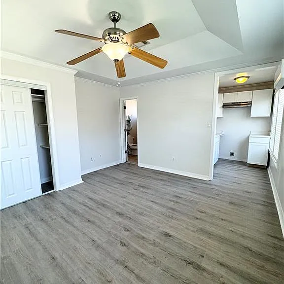 5718 Vermillion Blvd #B — Photo 2