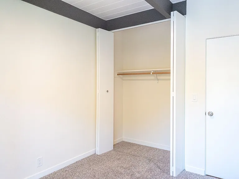 360 Jean St #5 — Photo 12